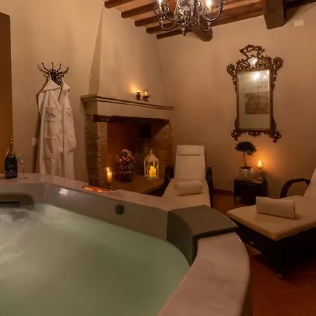 Ξενοδοχείο Borgo Petroro 3*