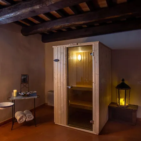 Borgo Petroro 3*