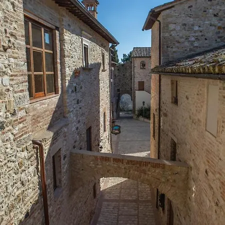 Ξενοδοχείο Borgo Petroro Τόντι