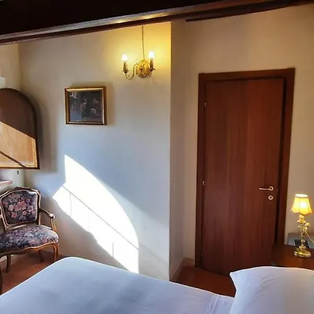 Borgo Petroro 3* Τόντι