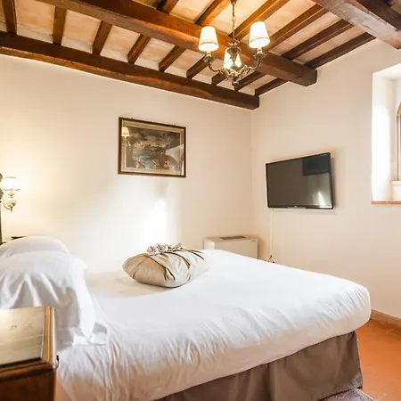 Hotel Borgo Petroro Todi