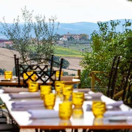Hotel Borgo Petroro Todi
