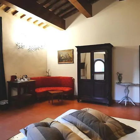 Borgo Petroro *