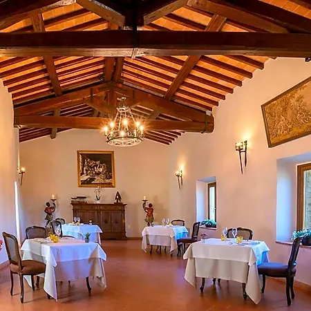 Otel Borgo Petroro Todi