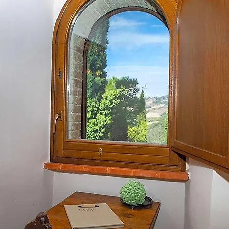 Borgo Petroro 3* Todi
