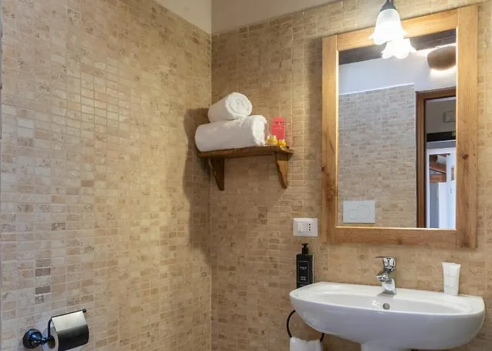 Borgo Petroro Hotel 3*