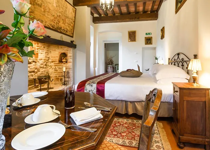 فندق Borgo Petroro