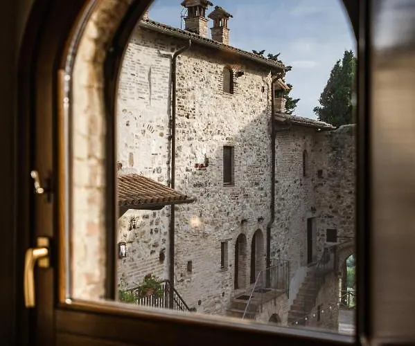 Hotel Borgo Petroro 3*